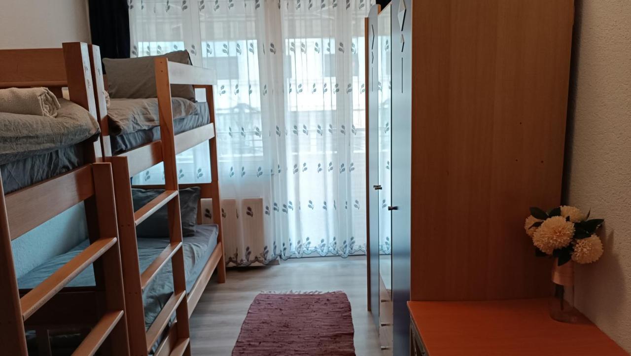 City Park Apartments Pristina Eksteriør bilde